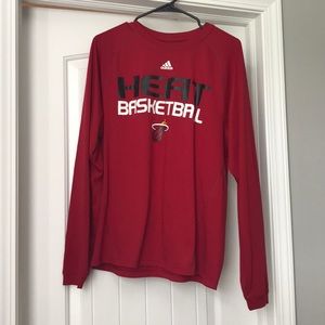Men’s Medium Miami Heat Shirt